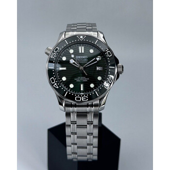 Custom Seiko Mod • Green Seamaster Professional 300M • 42mm